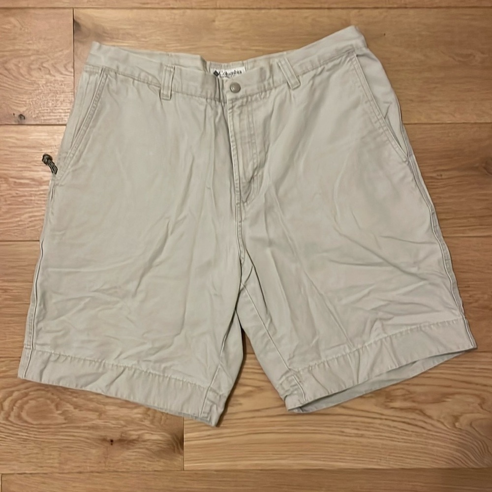 Columbia Shorts